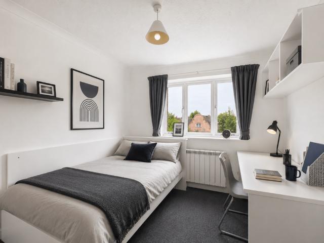 Apartment for rent in St. Mildred's, The Bridge