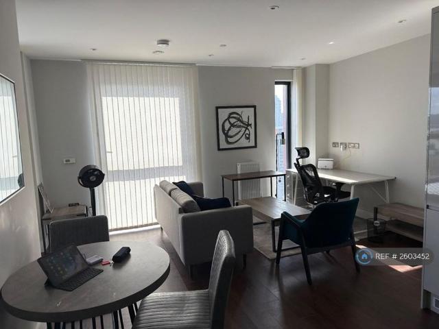 Apartment for rent in London Borough of Tower Hamlets, Greater London
