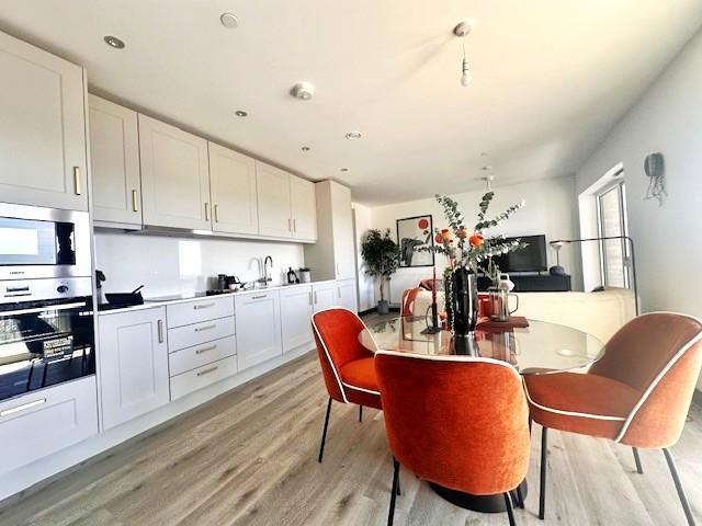 Flat for rent in Greater London