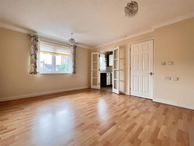 Apartment for rent in Rodbourne, Swindon