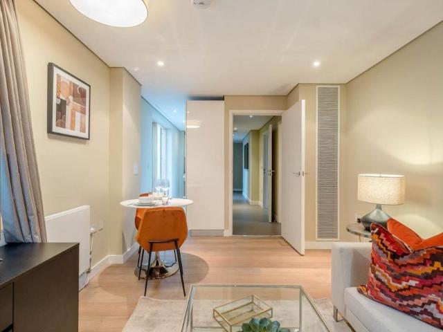 Apartment for rent in Paddington, Greater London