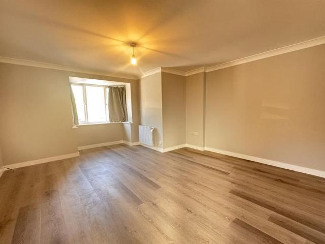 Apartment for rent in Evershot, Oxfordshire