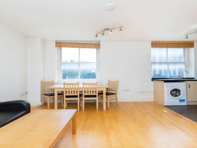 Flat for rent in Chalk Farm, Isle Of Man