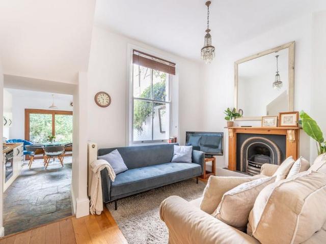 Apartment for rent in Royal Borough of Kensington and Chelsea, Greater London