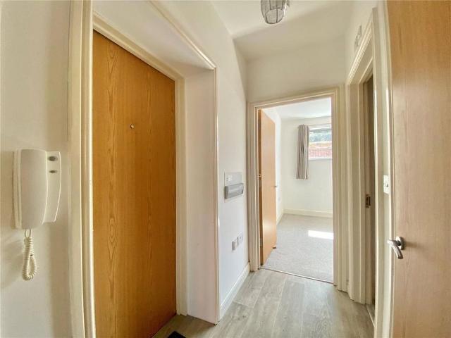 Apartment for rent in Ewens Farm, Golden Valley