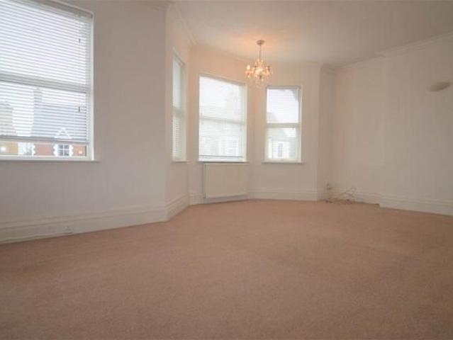 Apartment for rent in St Albans, Five Acres