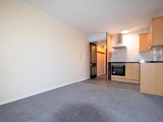 Apartment for rent in Nodehill, Shide