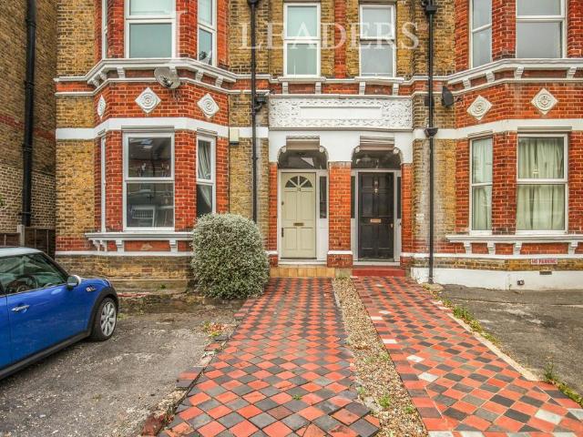 Flat for rent in Beckenham, Isle Of Man