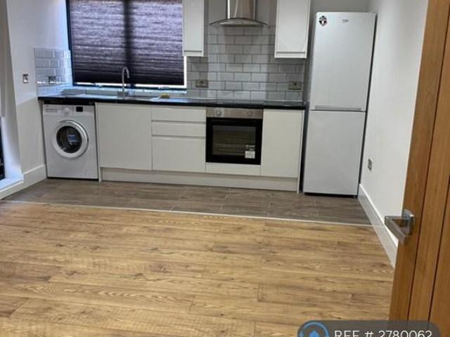 Flat for rent in Higham Hill, Greater London