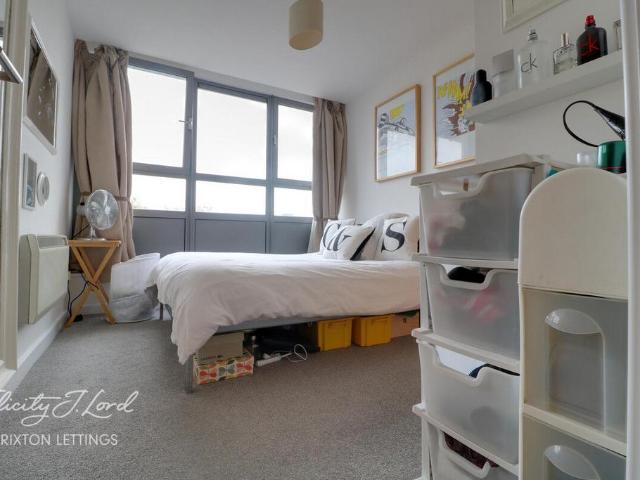 Flat for rent in Streatham Hill, Greater London