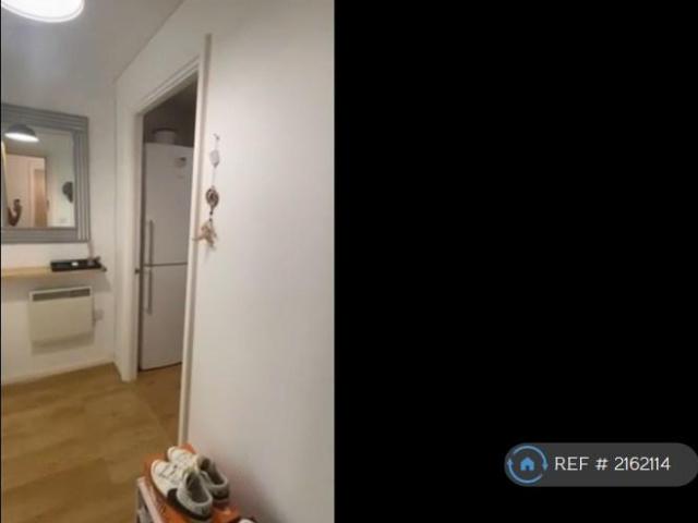 Flat for rent in Vauxhall, Greater London