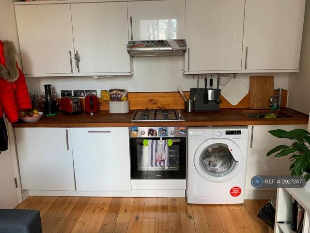 Flat for rent in West Hampstead, Greater London
