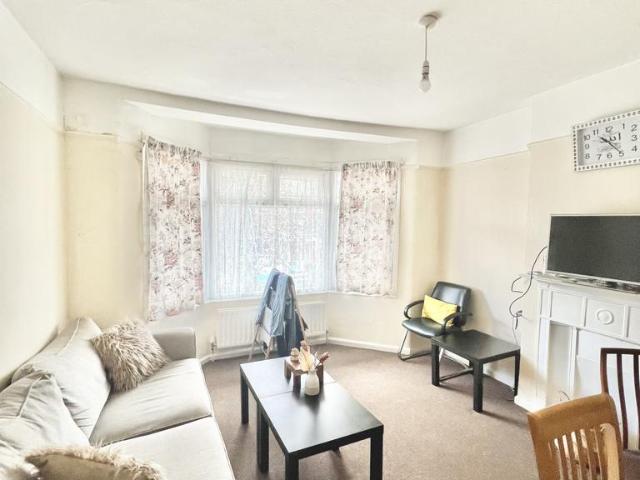 Flat for rent in Greater London