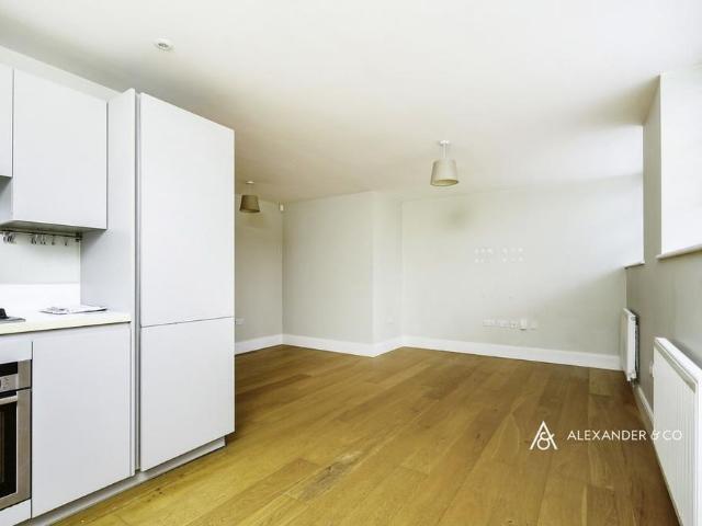 Apartment for rent in Evershot, Oxfordshire