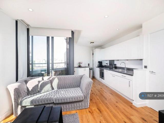Apartment for rent in Fitzrovia, Greater London