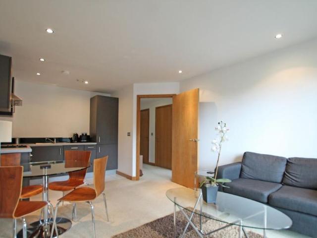 Apartment for rent in Baildon, West Yorkshire