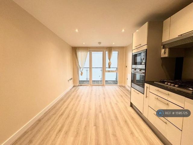 Apartment for rent in Sudbury, Greater London