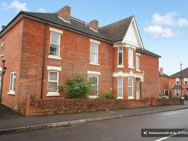 Flat for rent in Bitterne Park, City Of Southampton