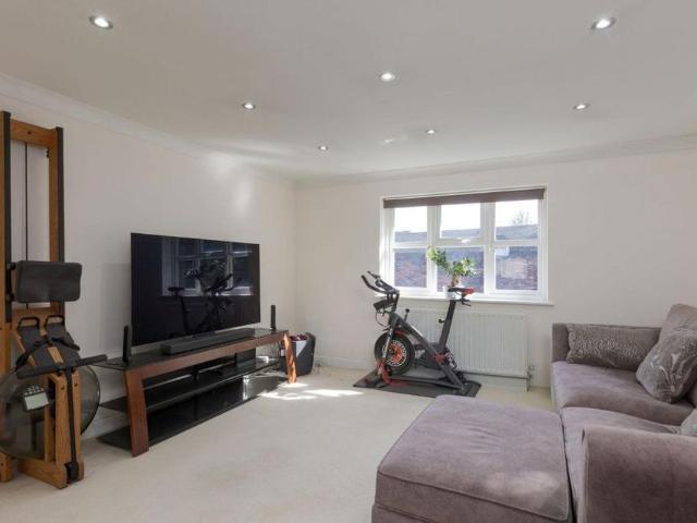 Apartment for rent in The Butts, Kent