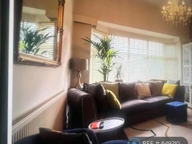 Apartment for rent in Kimberworth, South Yorkshire