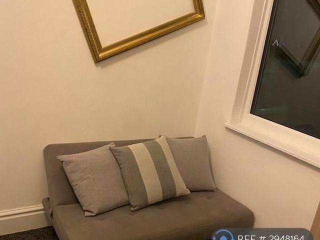 Apartment for rent in Avenham, Higher Bartle