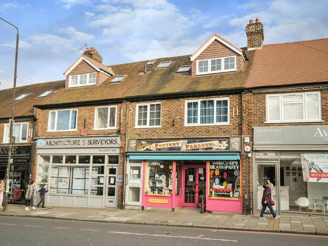 Flat for rent in West Wickham, Greater London