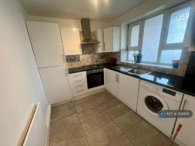 Flat for rent in Greater London