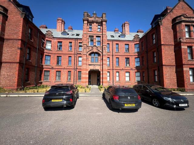 Flat for rent in Egremont, Liscard