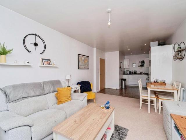 Apartment for rent in West Drayton, Greater London