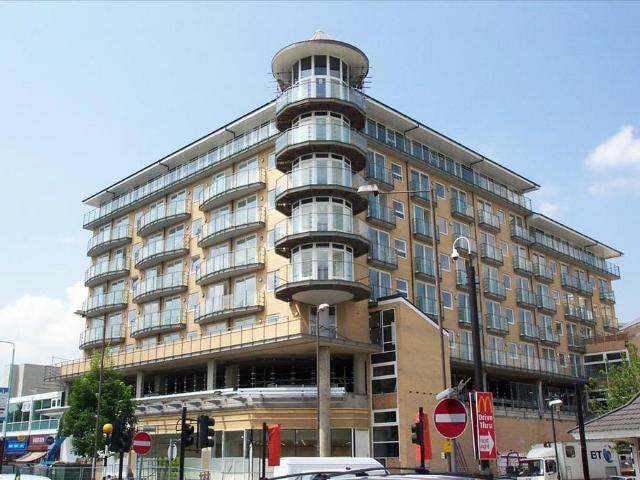 Flat for rent in London Borough of Hounslow, Feltham