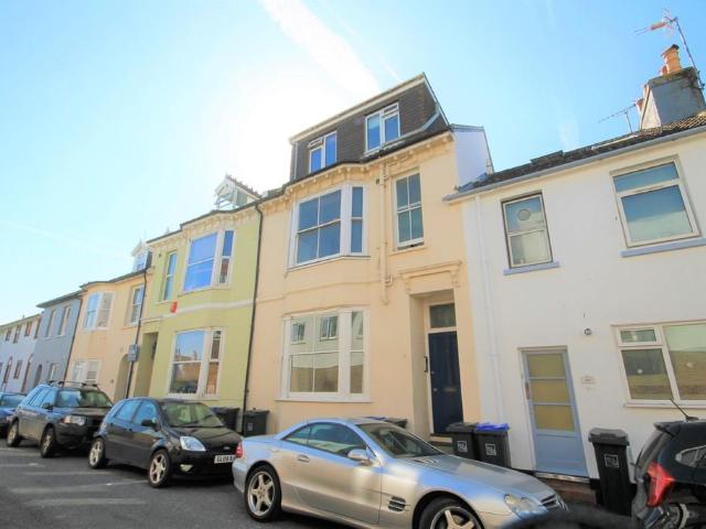 Flat for rent in Fishersgate, West Sussex