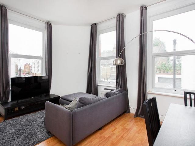 Apartment for rent in London Borough of Lambeth, Greater London