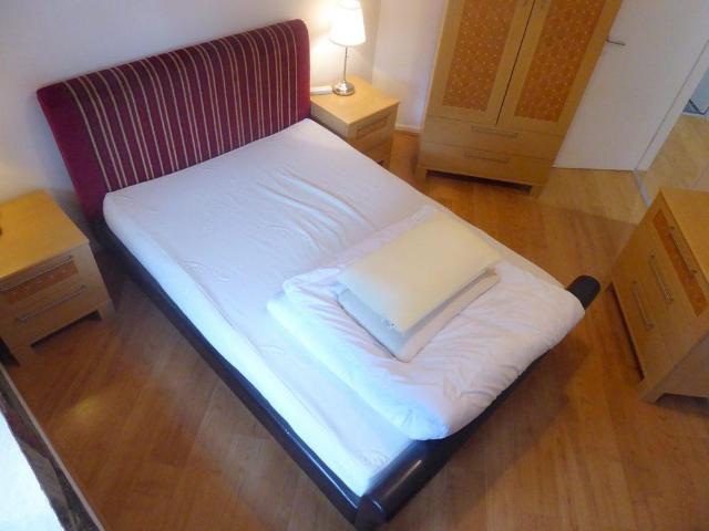 Apartment for rent in Nuttall, Bury