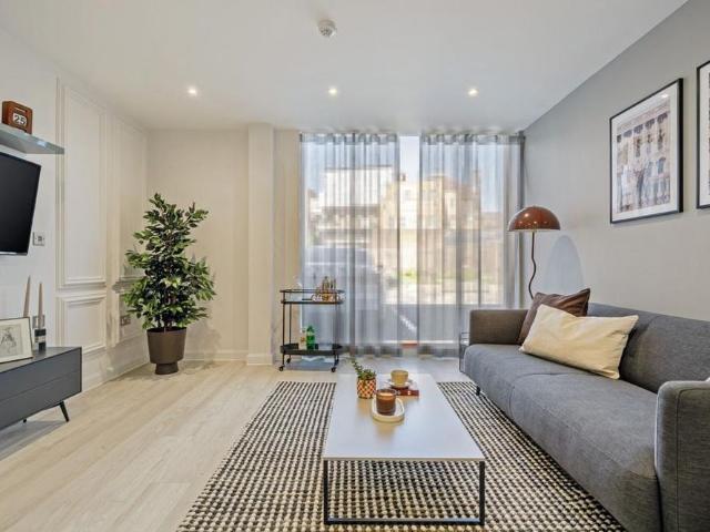 Apartment for rent in New Town, Monks Orchard
