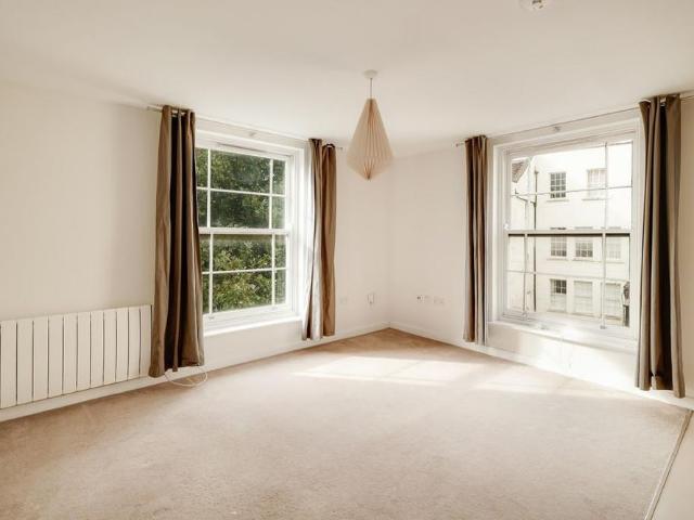 Apartment for rent in High Field, York