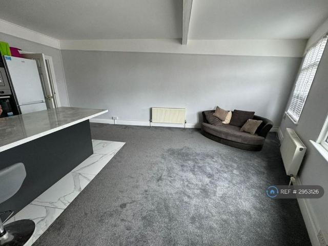 Apartment for rent in Brompton, Gillingham