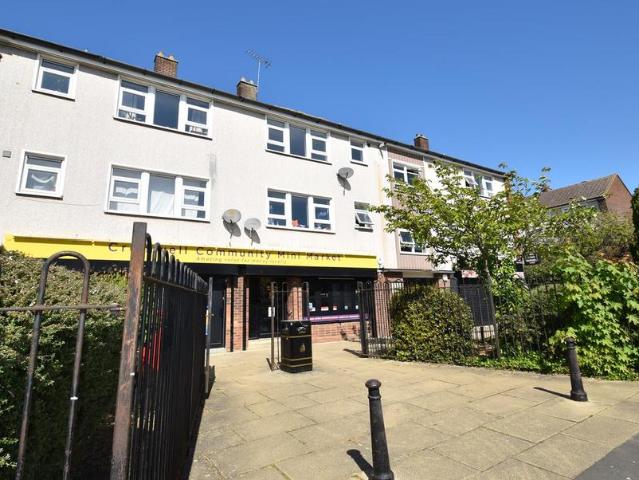 Flat for rent in Kings Hill, Colliers End