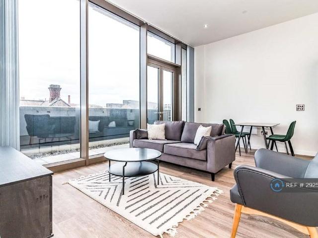 Flat for rent in City Centre, Georgia