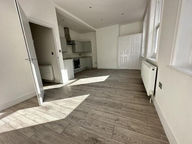 Apartment for rent in Midway, Kent