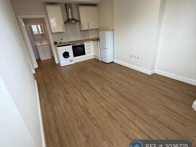 Apartment for rent in London Borough of Croydon, Greater London
