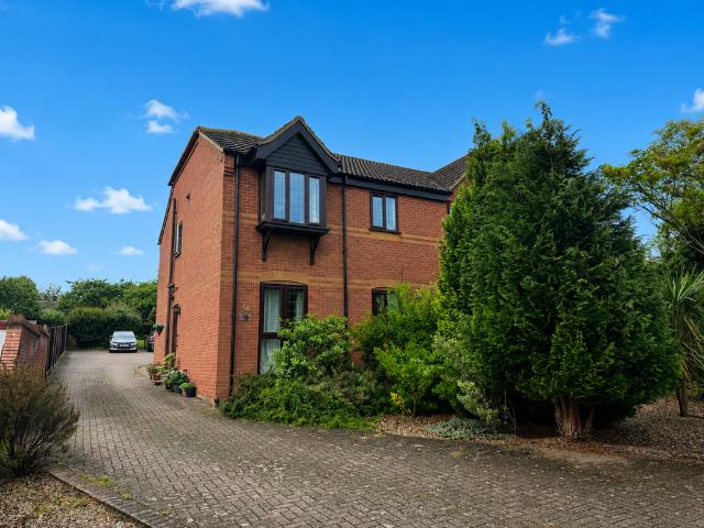 Flat for rent in Ashby De La Launde, Lincolnshire