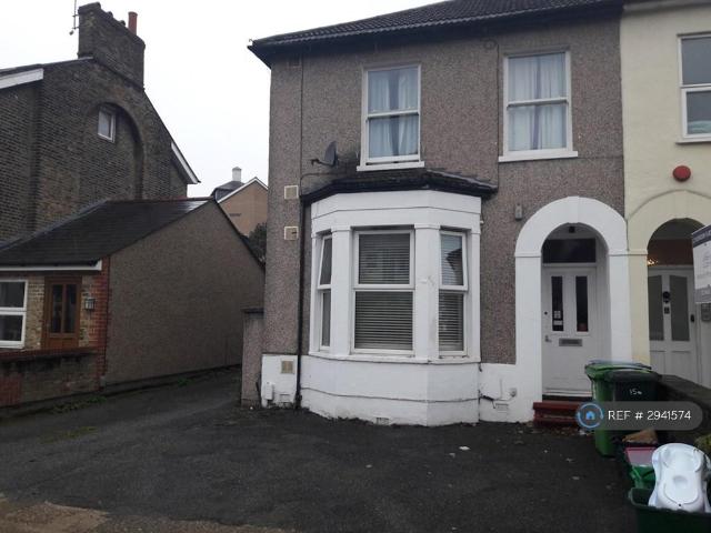 Flat for rent in Greater London