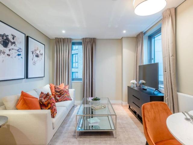 Flat for rent in Paddington, Greater London