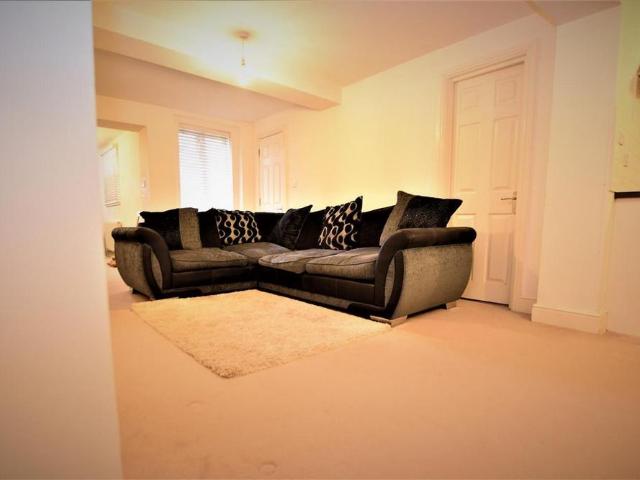 Apartment for rent in Garston, Watford
