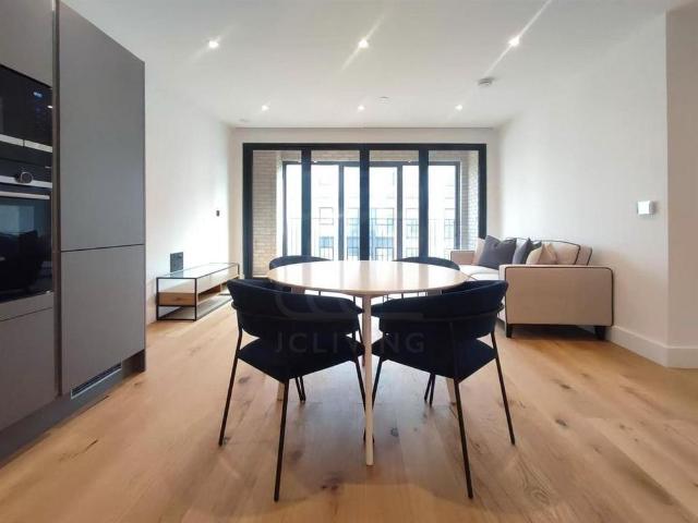 Apartment for rent in Vauxhall, Greater London