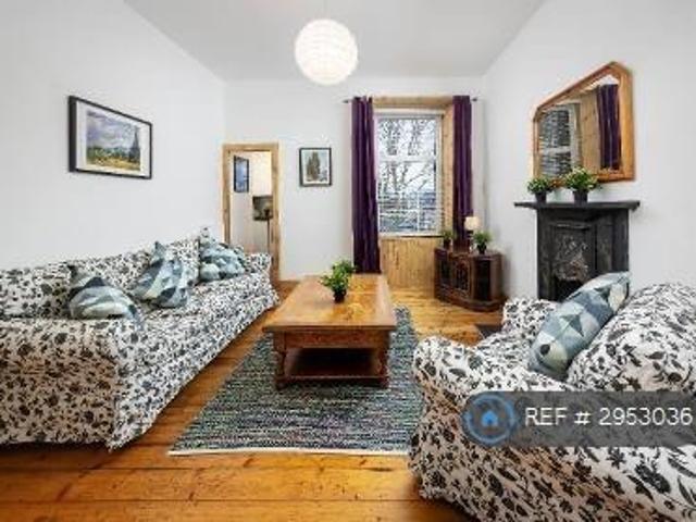 Flat for rent in Callendar Park, Scotland