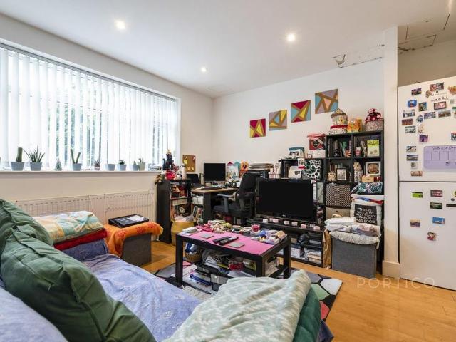 Apartment for rent in Upper Walthamstow, Leyton