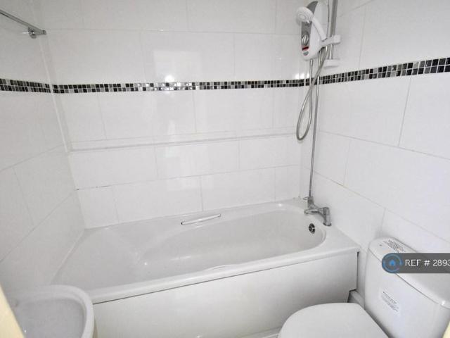 Apartment for rent in Wales