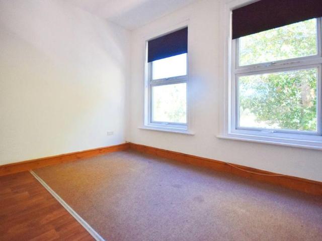 Apartment for rent in Shirley, City Of Southampton