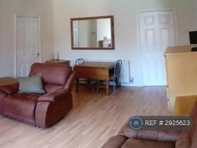 Apartment for rent in Compton Acres, Barton In Fabis